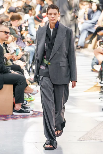 Look 6